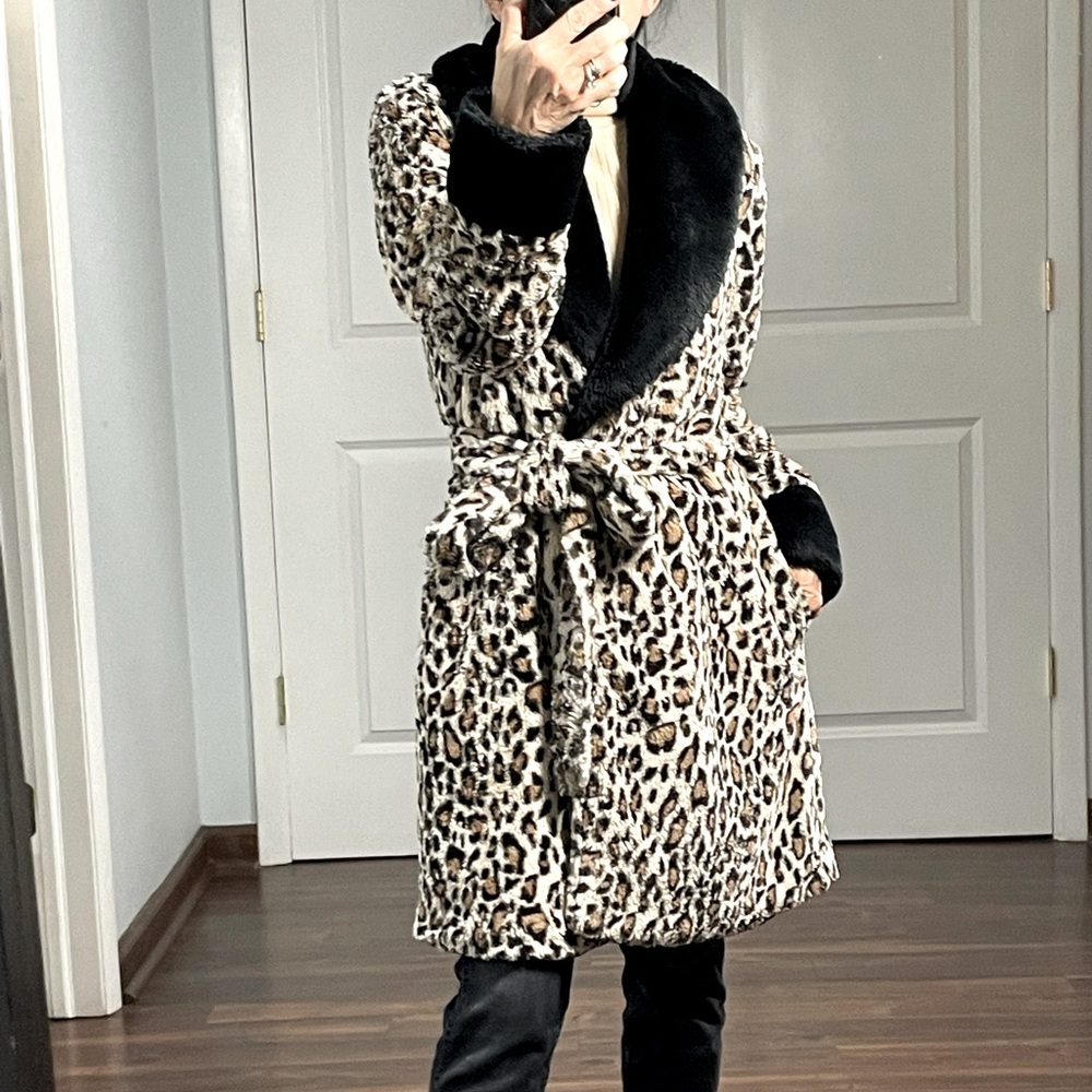 Betsey Johnson Vintage 2k Leopard Teddy Coat Robe size S